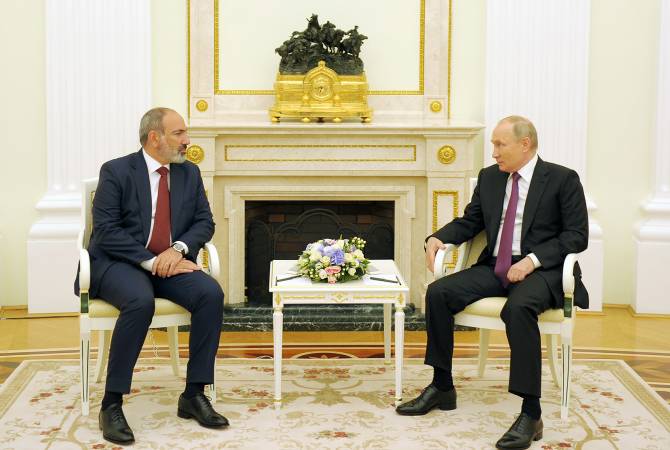 Paşinyan ve Putin Karabağ'ı konuştu
